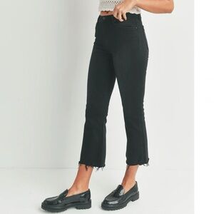 JUST BLACK DENIM The Frayed Crop Flare sz 26